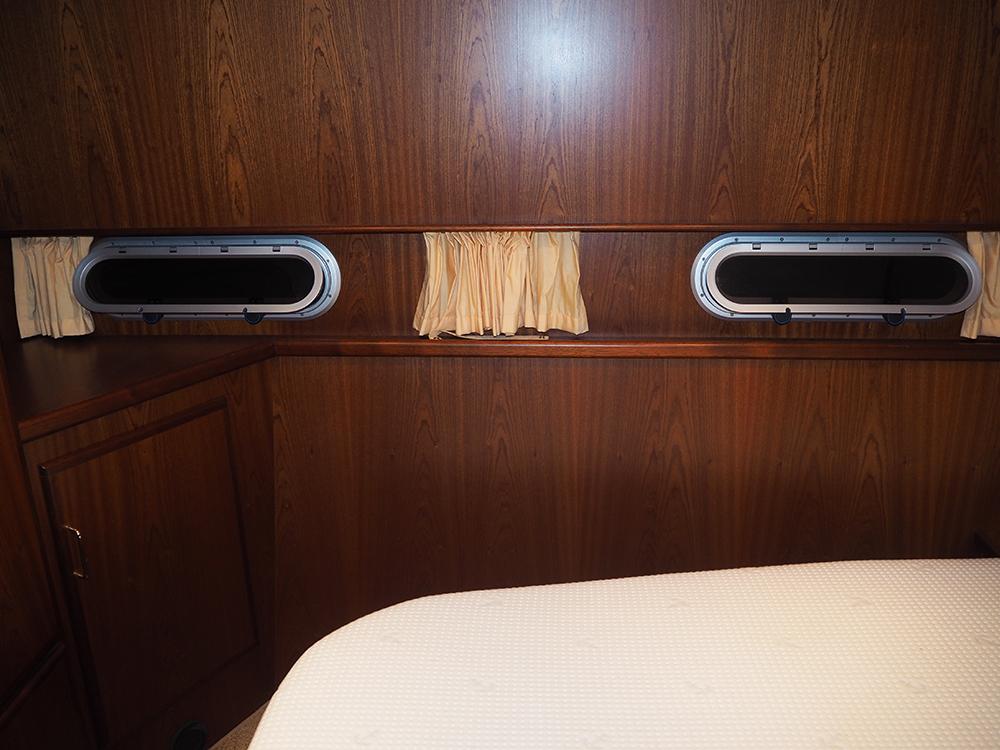 Aft cabin, Accommodation